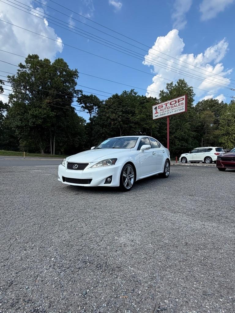 Lexus IS  2012