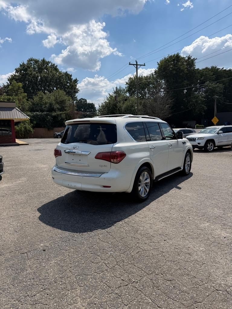Infiniti QX80  2015