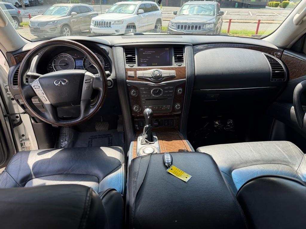 Infiniti QX80  2015