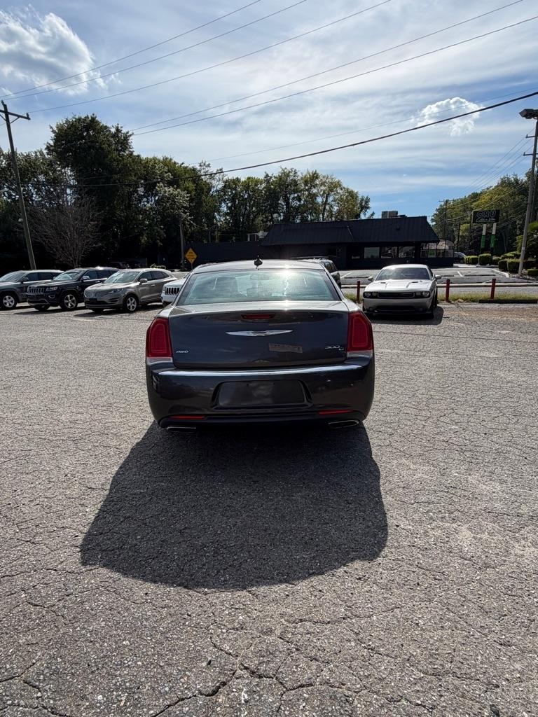 Chrysler 300  2015