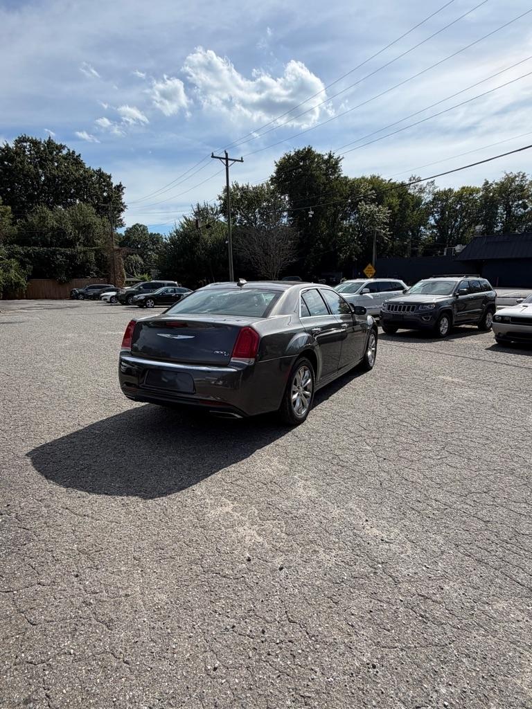 Chrysler 300  2015