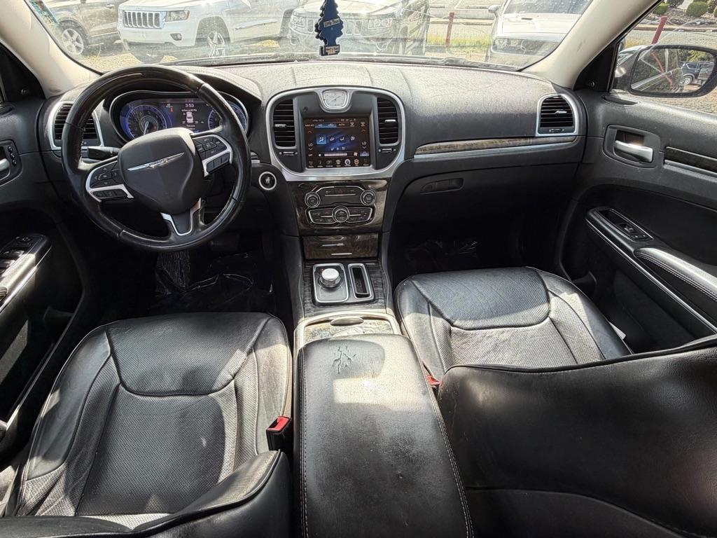 Chrysler 300  2015