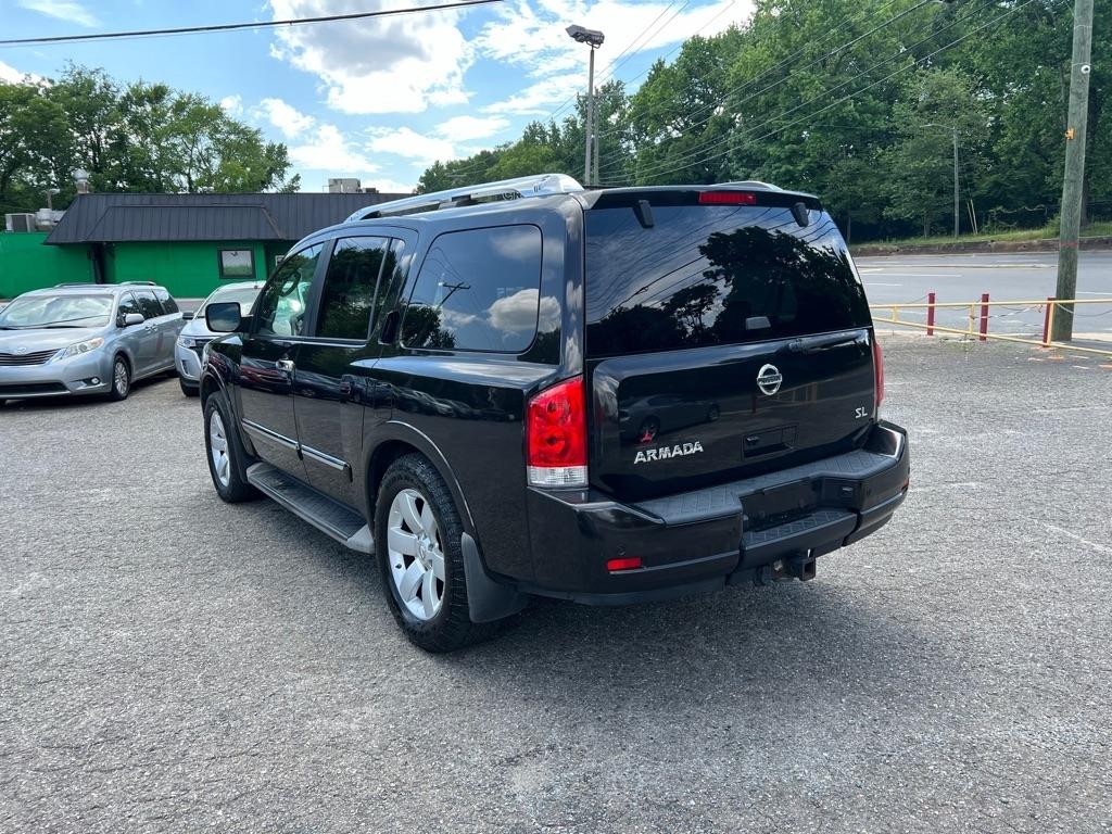 Nissan Armada  2012