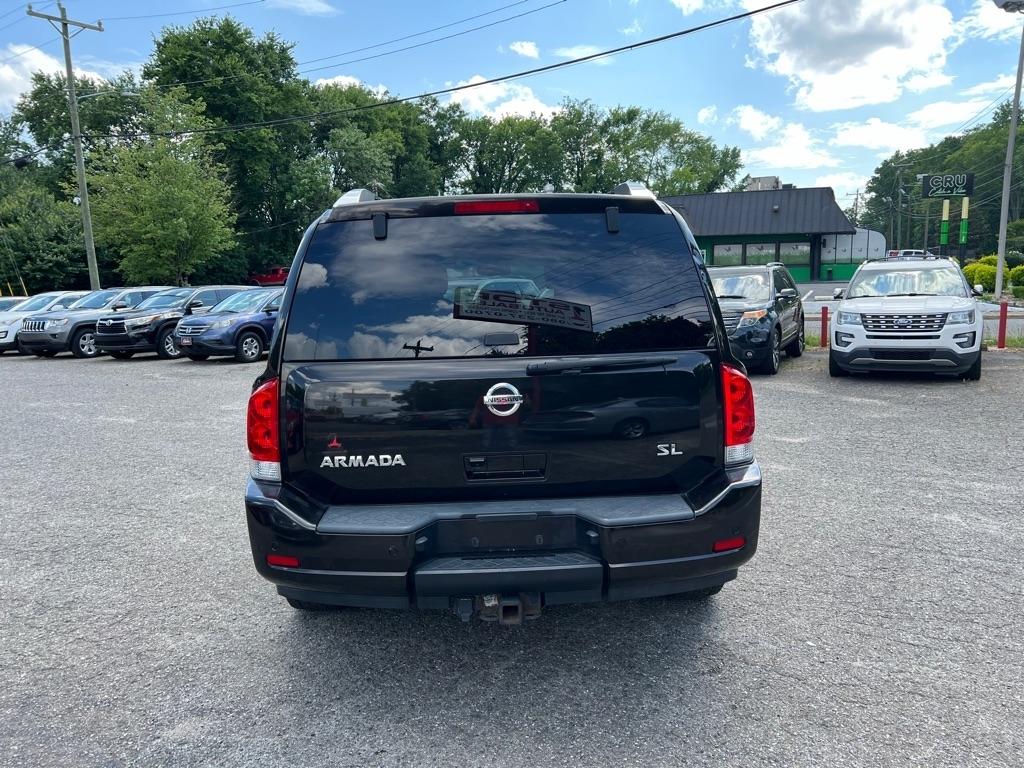 Nissan Armada  2012