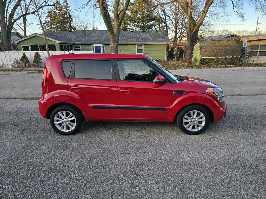 2013 Kia Soul +