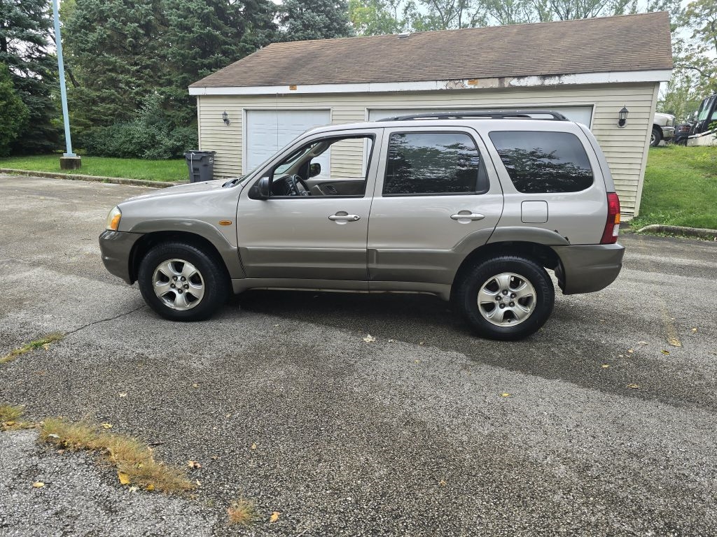 Mazda Tribute LX 2002 Mazda Tribute LX 2002
