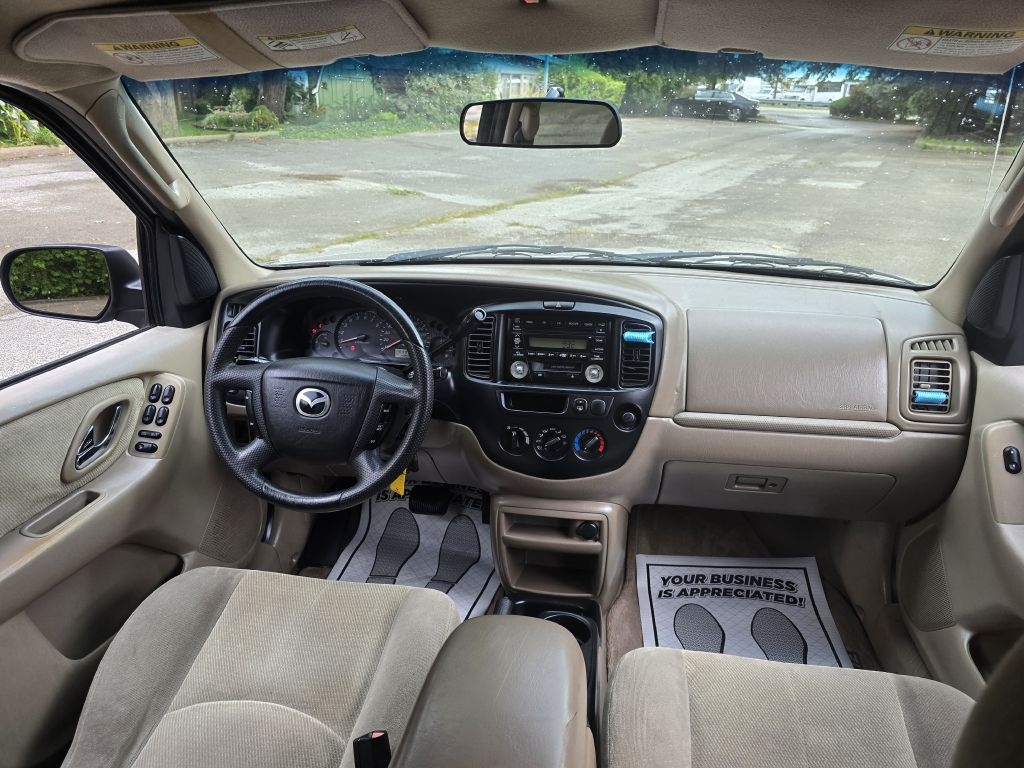 Mazda Tribute LX 2002 Mazda Tribute LX 2002