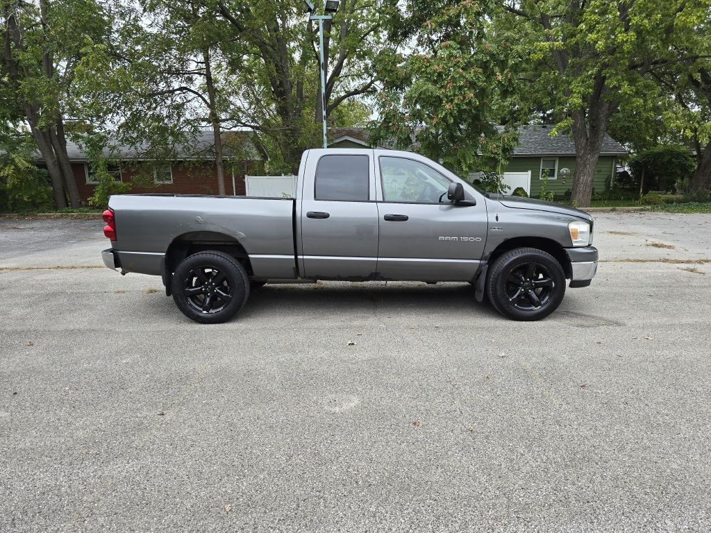 2007 Dodge Ram photo 2