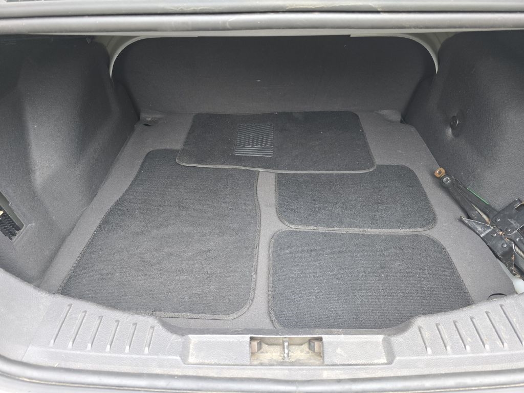 Ford Focus SE Sedan 2013 Ford Focus SE Sedan 2013