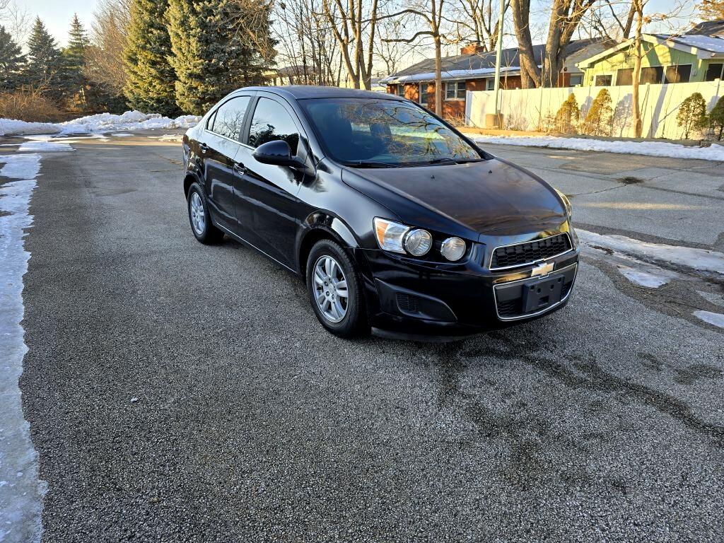 Chevrolet Sonic 2LT Sedan 2012