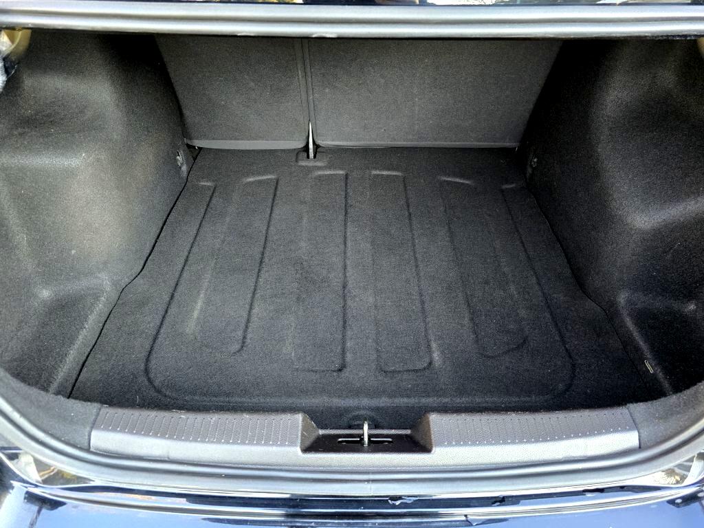 Chevrolet Sonic 2LT Sedan 2012