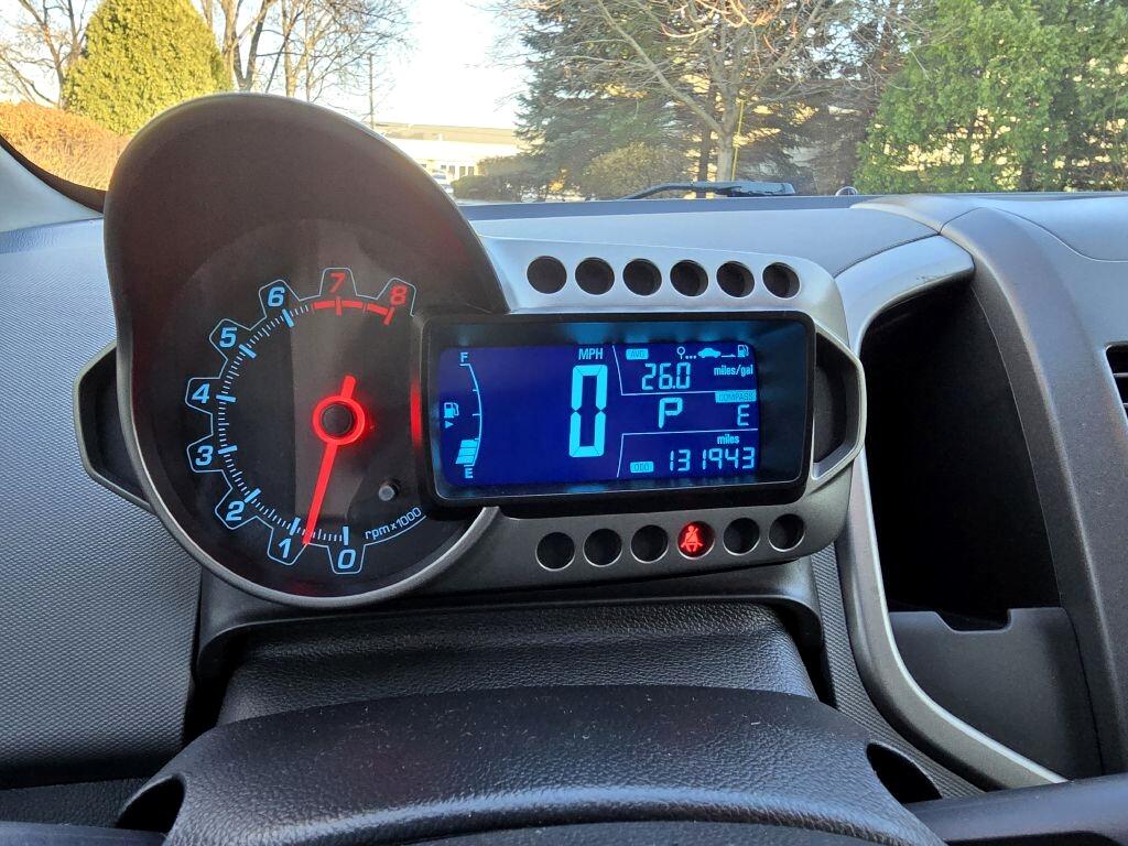 Chevrolet Sonic 2LT Sedan 2012