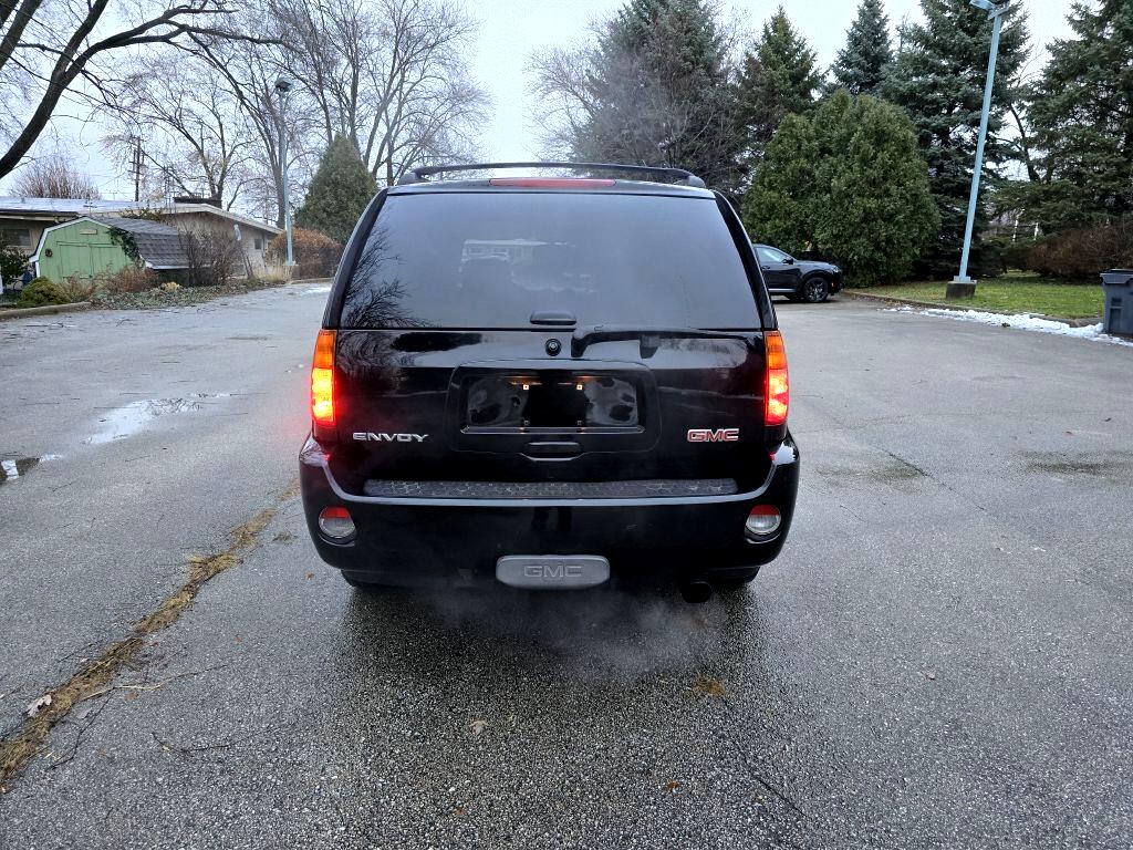 GMC Envoy XL Denali 4WD 2007