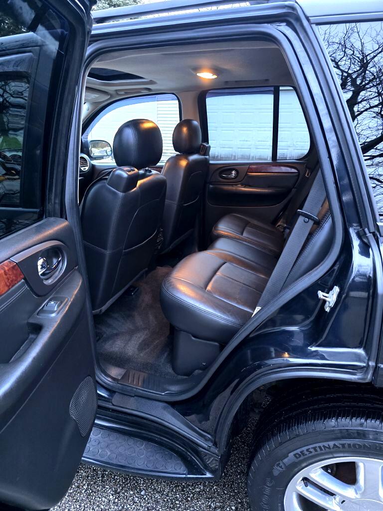 GMC Envoy XL Denali 4WD 2007