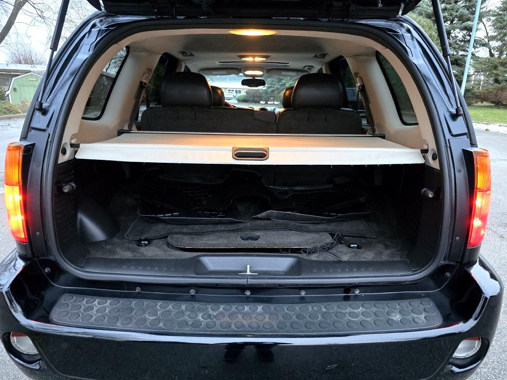 GMC Envoy XL Denali 4WD 2007