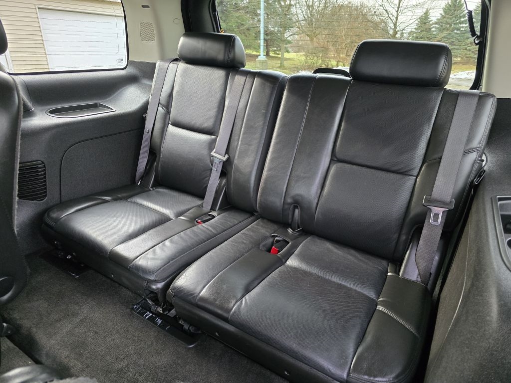 Cadillac Escalade AWD 2008