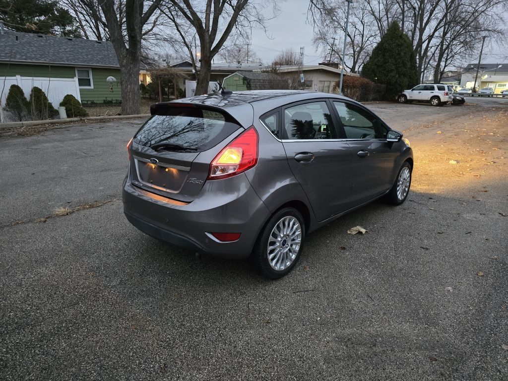 Ford Fiesta Titanium Hatchback 2014