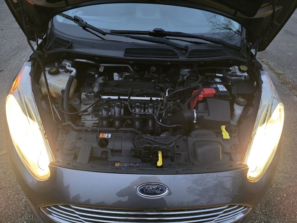 Ford Fiesta Titanium Hatchback 2014