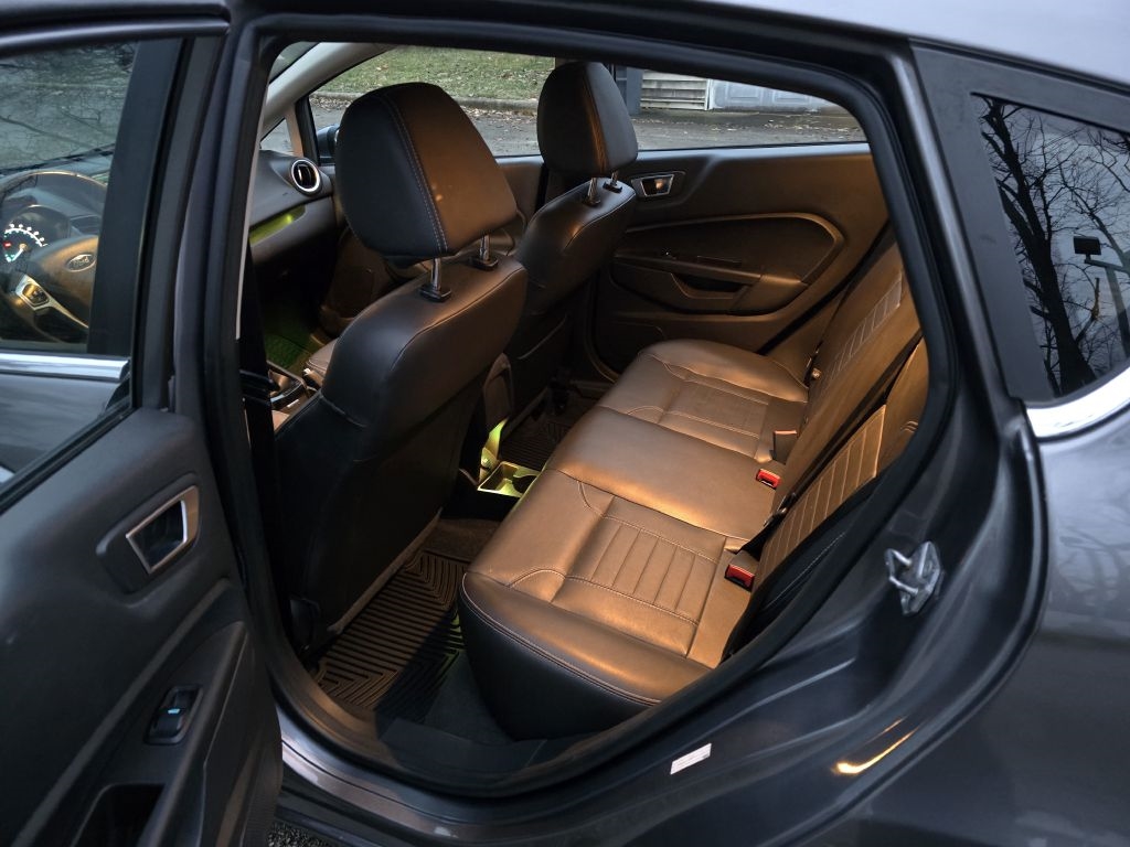 Ford Fiesta Titanium Hatchback 2014