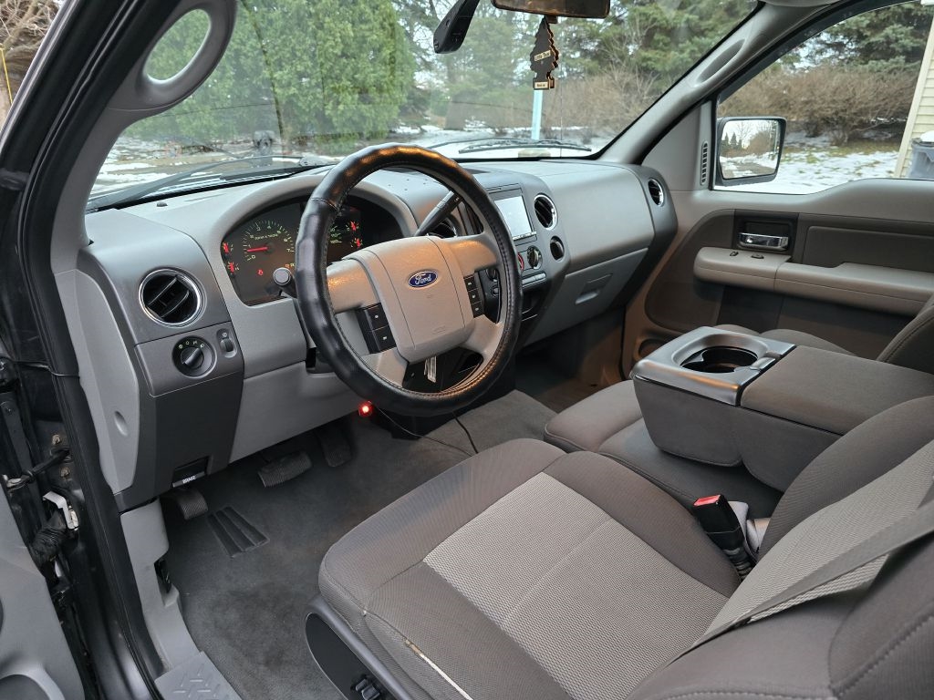 Ford F-150 XLT SuperCab 4WD 2006