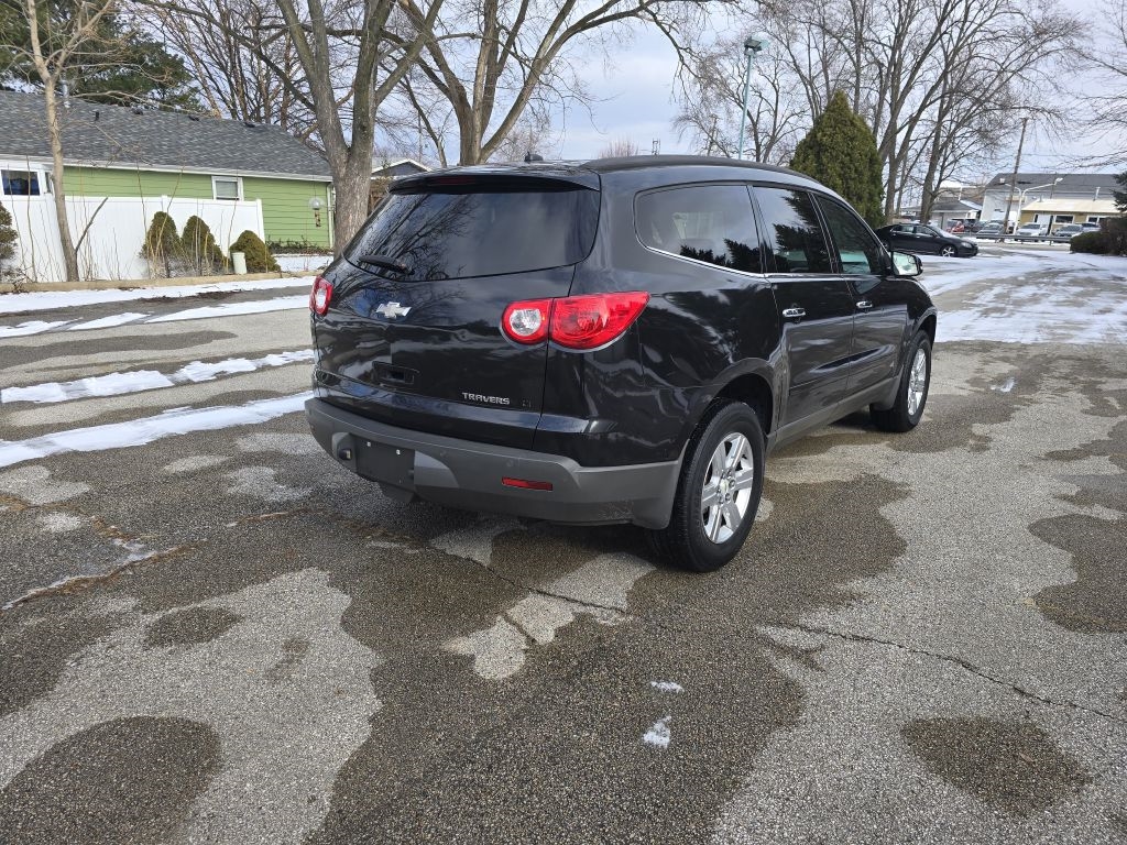 Chevrolet Traverse LT FWD 2011