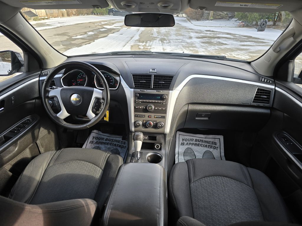 Chevrolet Traverse LT FWD 2011