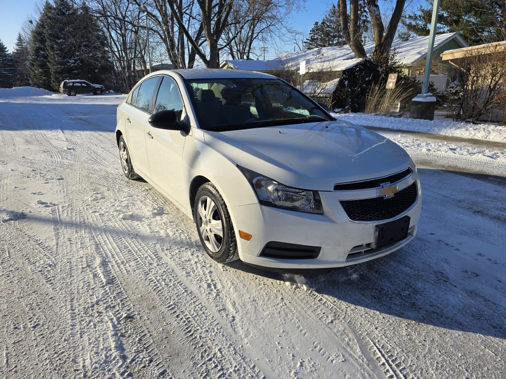 2014 Chevrolet Cruze LS Auto