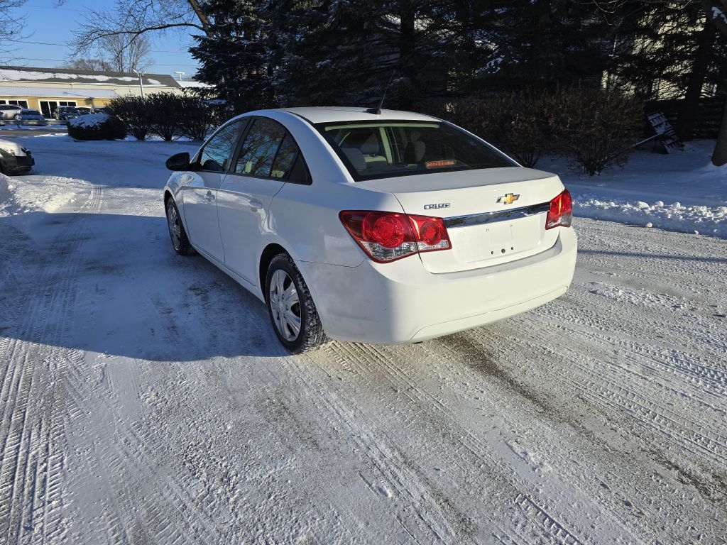 Chevrolet Cruze LS Auto 2014
