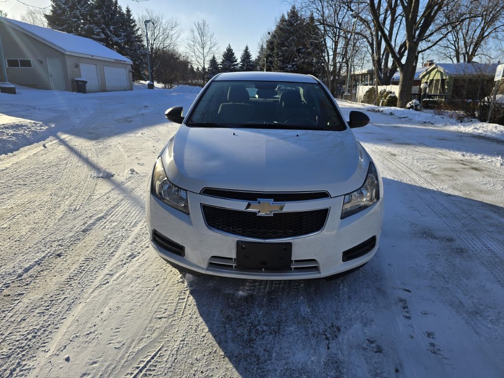 Chevrolet Cruze LS Auto 2014