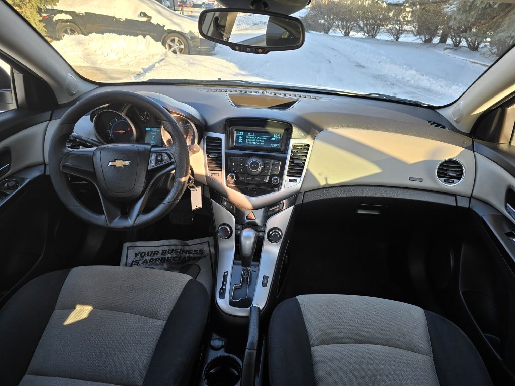 Chevrolet Cruze LS Auto 2014