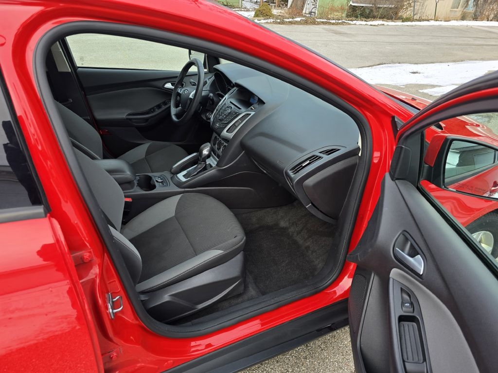 Ford Focus SE Hatch 2013