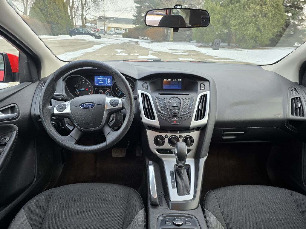 Ford Focus SE Hatch 2013