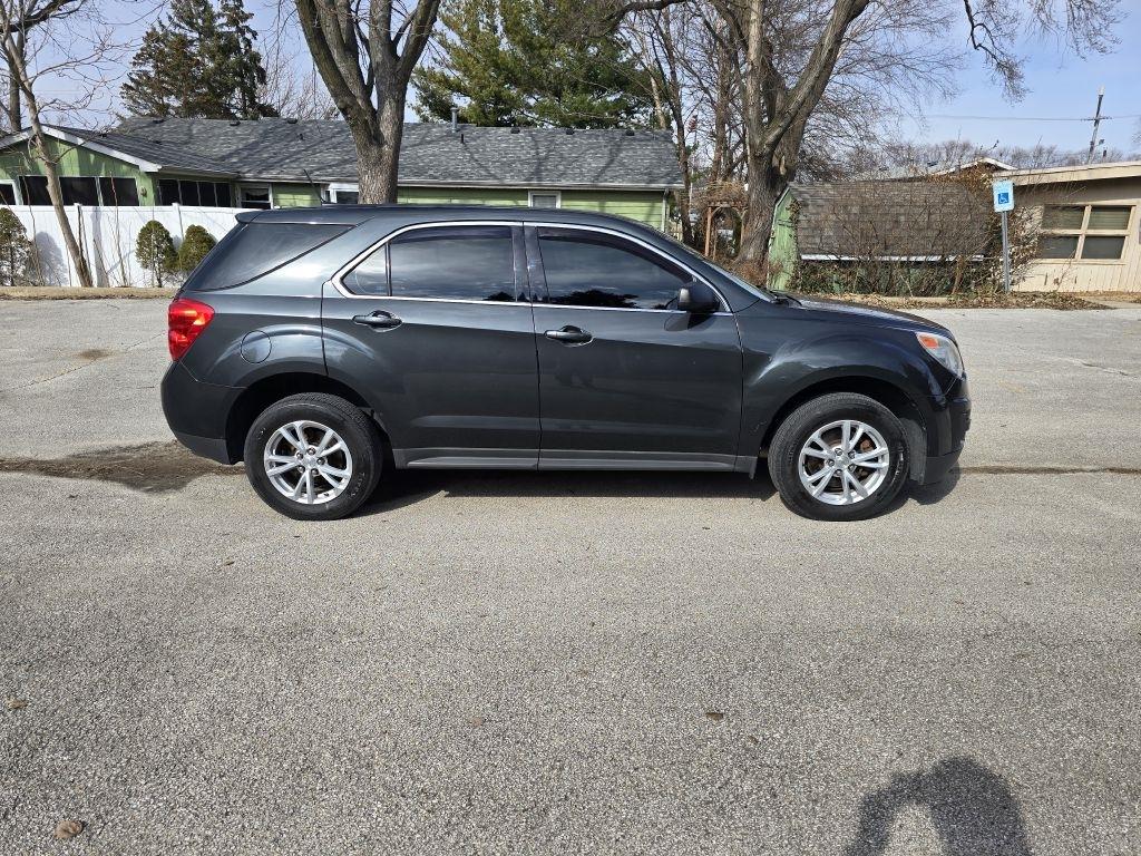Chevrolet Equinox LS 2WD 2012