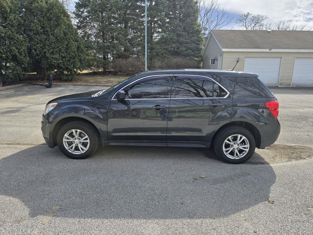 Chevrolet Equinox LS 2WD 2012