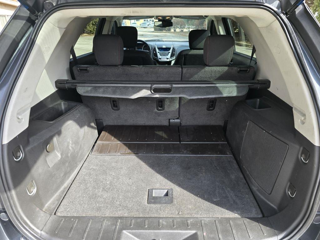 Chevrolet Equinox LS 2WD 2012