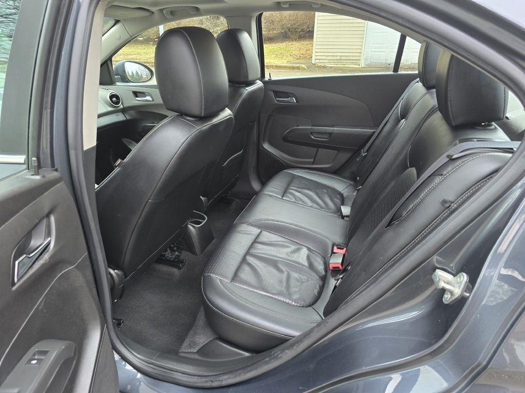 Chevrolet Sonic 2LTZ Sedan 2012