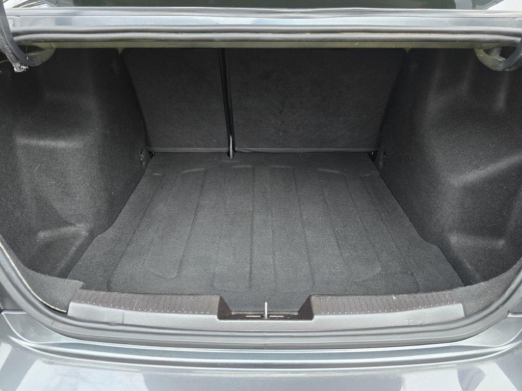 Chevrolet Sonic 2LTZ Sedan 2012