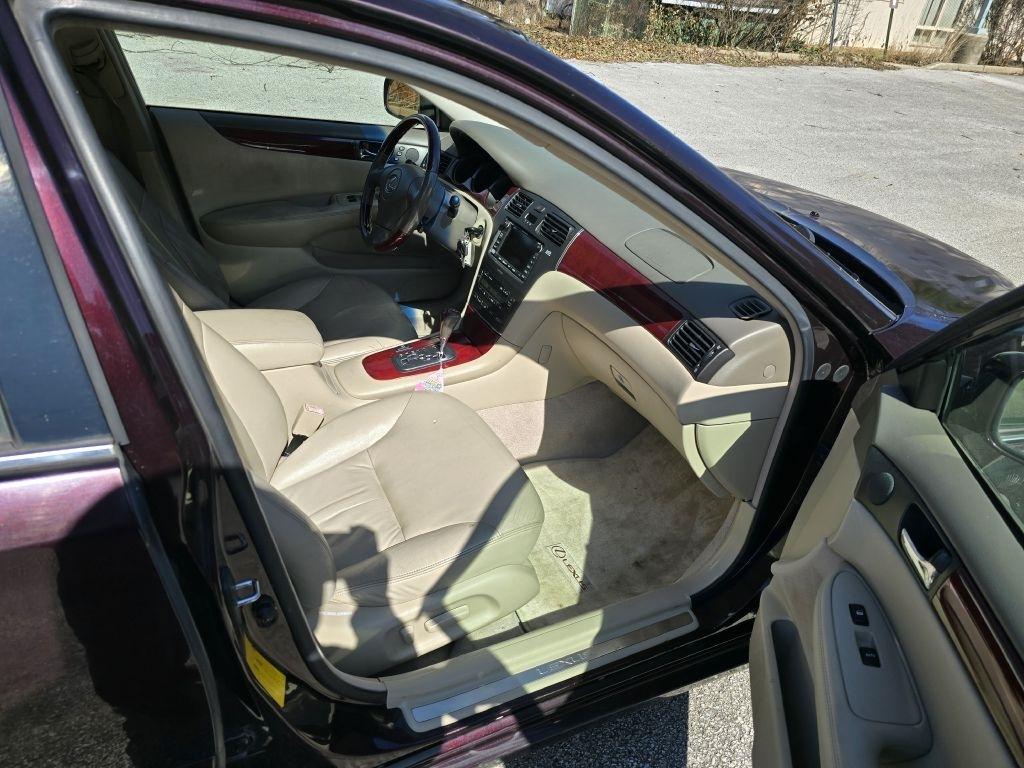 Lexus ES 300 Sedan 2003