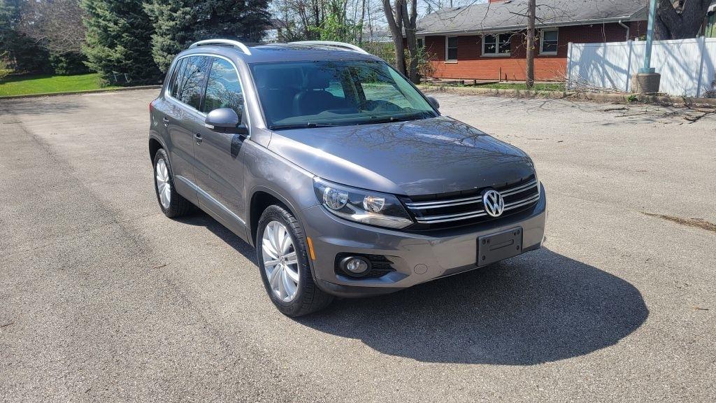 Volkswagen Tiguan S 2013