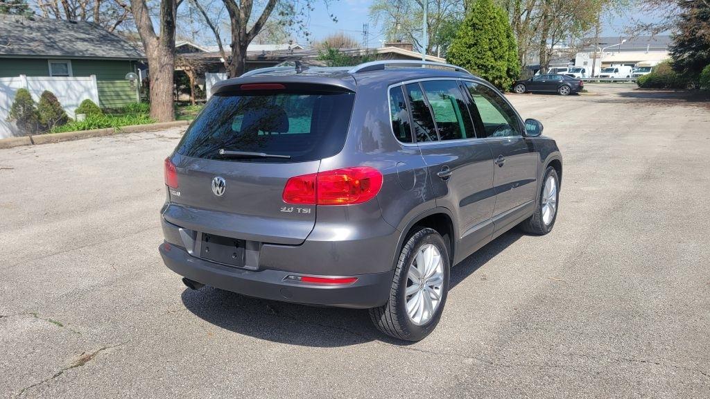 Volkswagen Tiguan S 2013