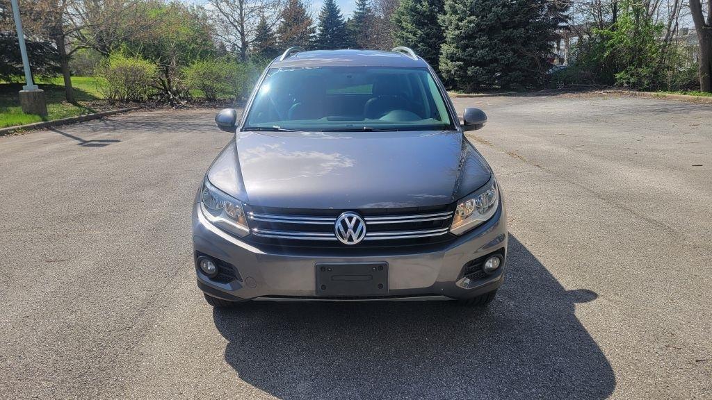 Volkswagen Tiguan S 2013