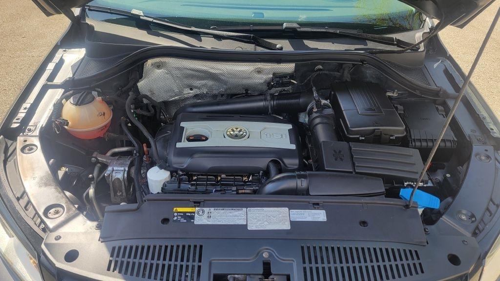 Volkswagen Tiguan S 2013