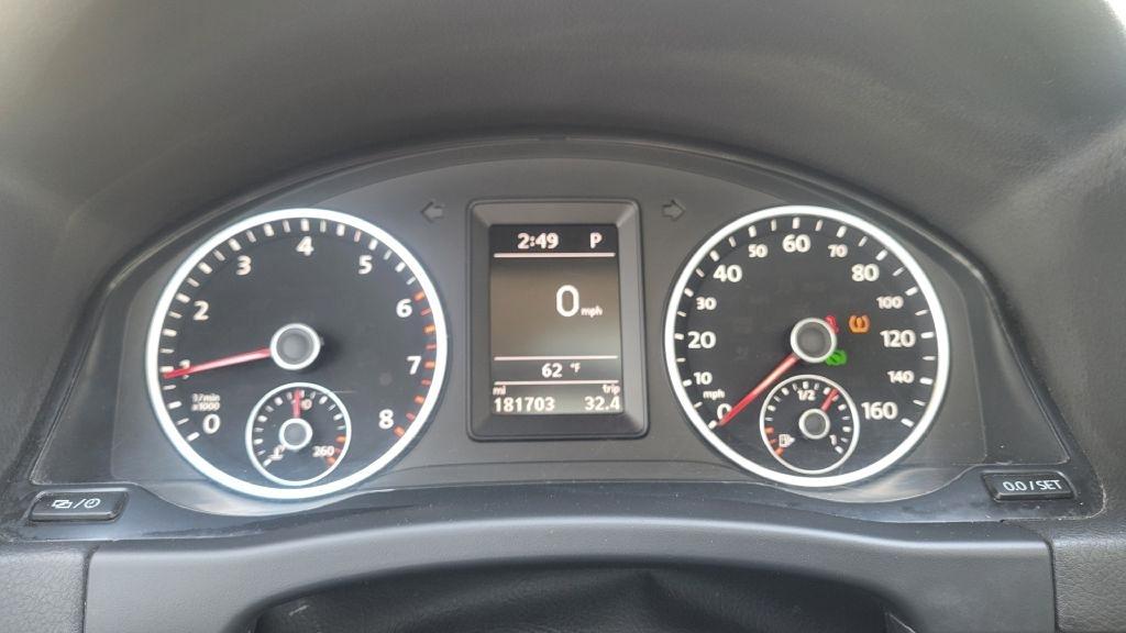 Volkswagen Tiguan S 2013