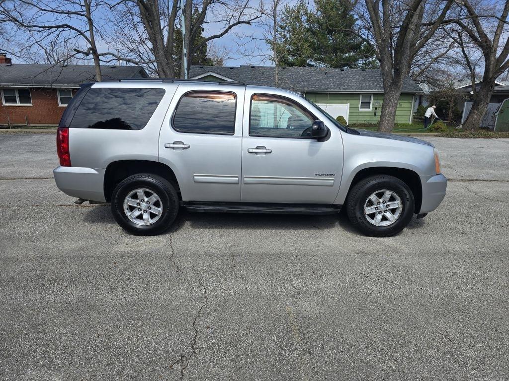 GMC Yukon SLE1 2WD 2011