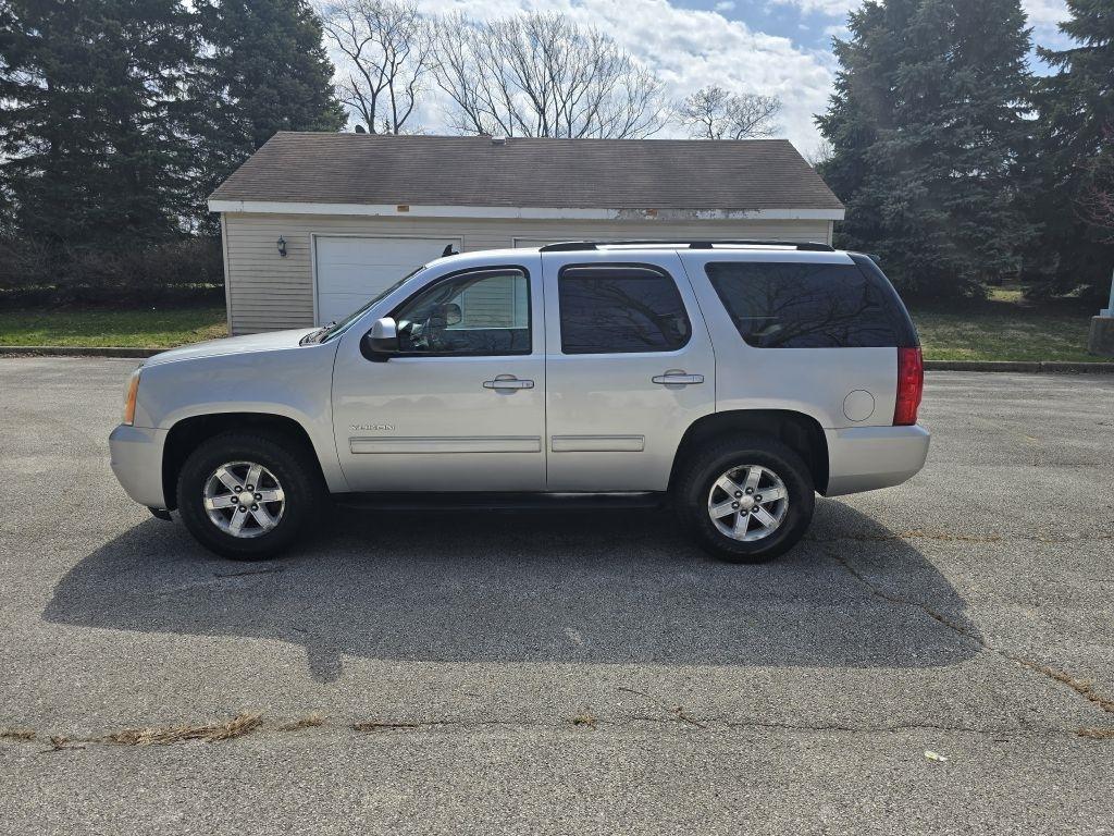 GMC Yukon SLE1 2WD 2011