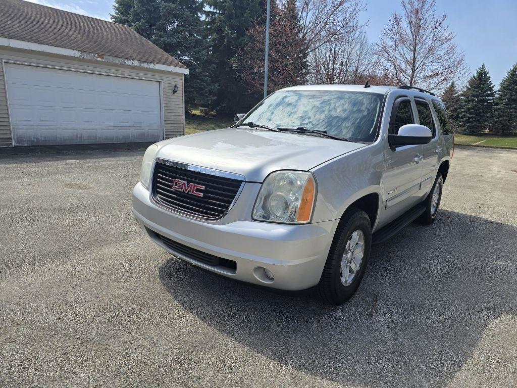 GMC Yukon SLE1 2WD 2011