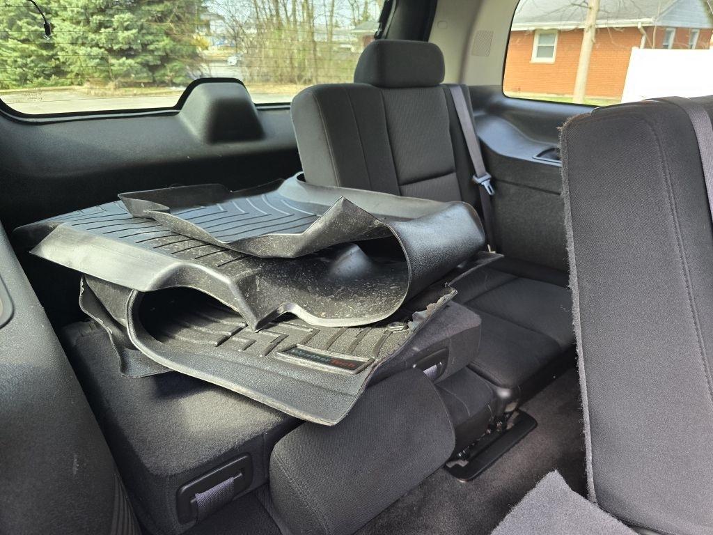 GMC Yukon SLE1 2WD 2011