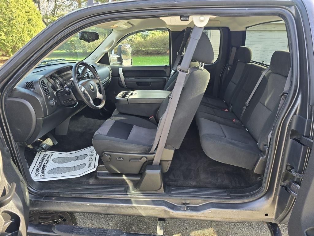 Chevrolet Silverado 1500 LT Ext. Cab 4WD 2011