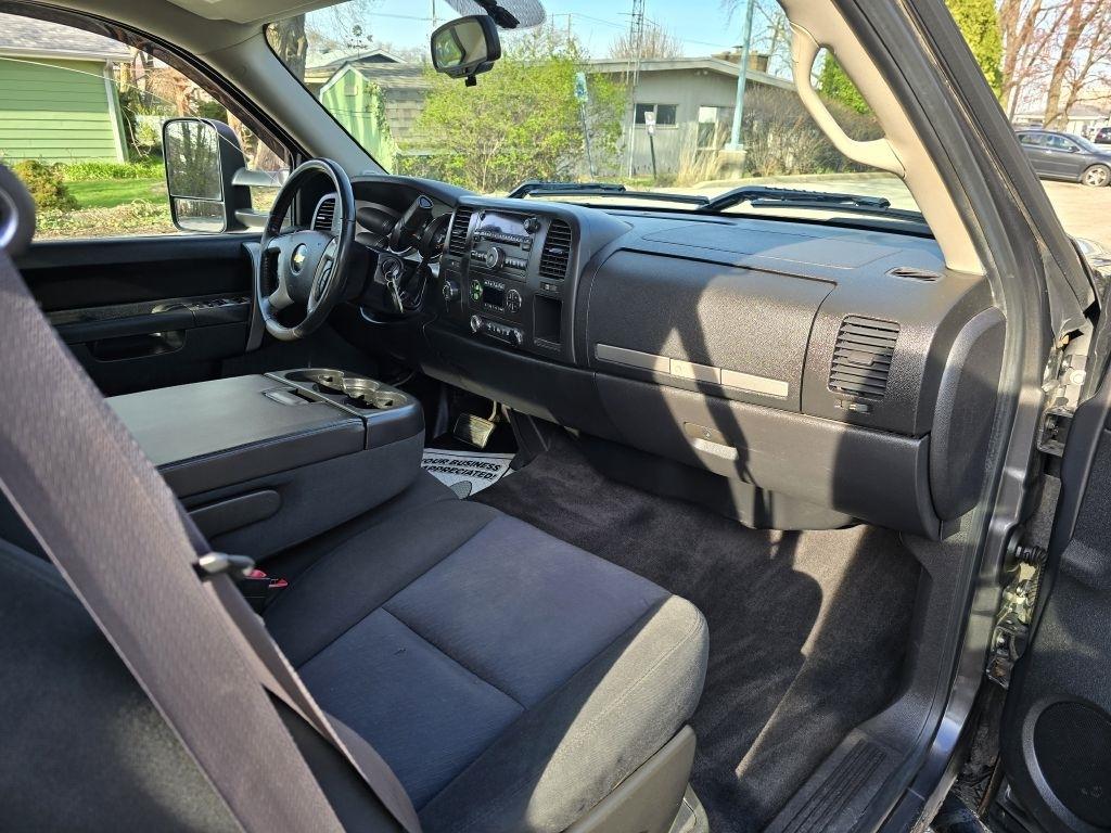 Chevrolet Silverado 1500 LT Ext. Cab 4WD 2011