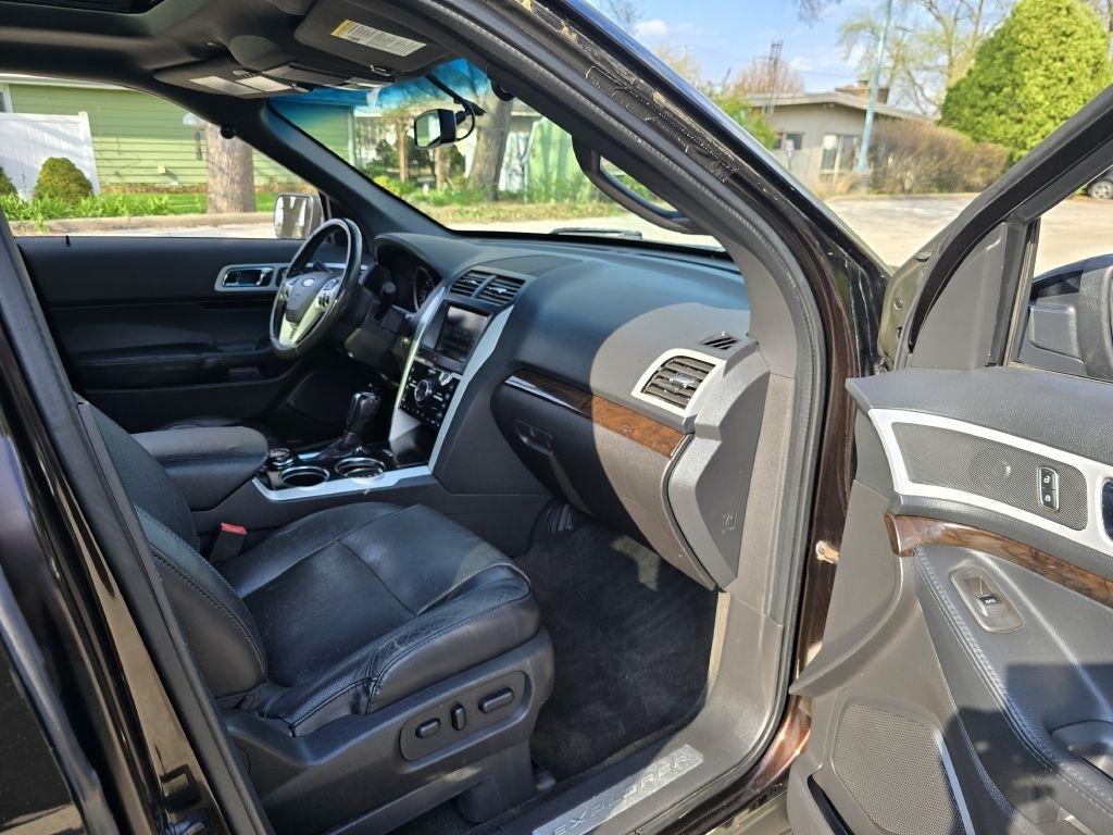 Ford Explorer Limited 4WD 2013